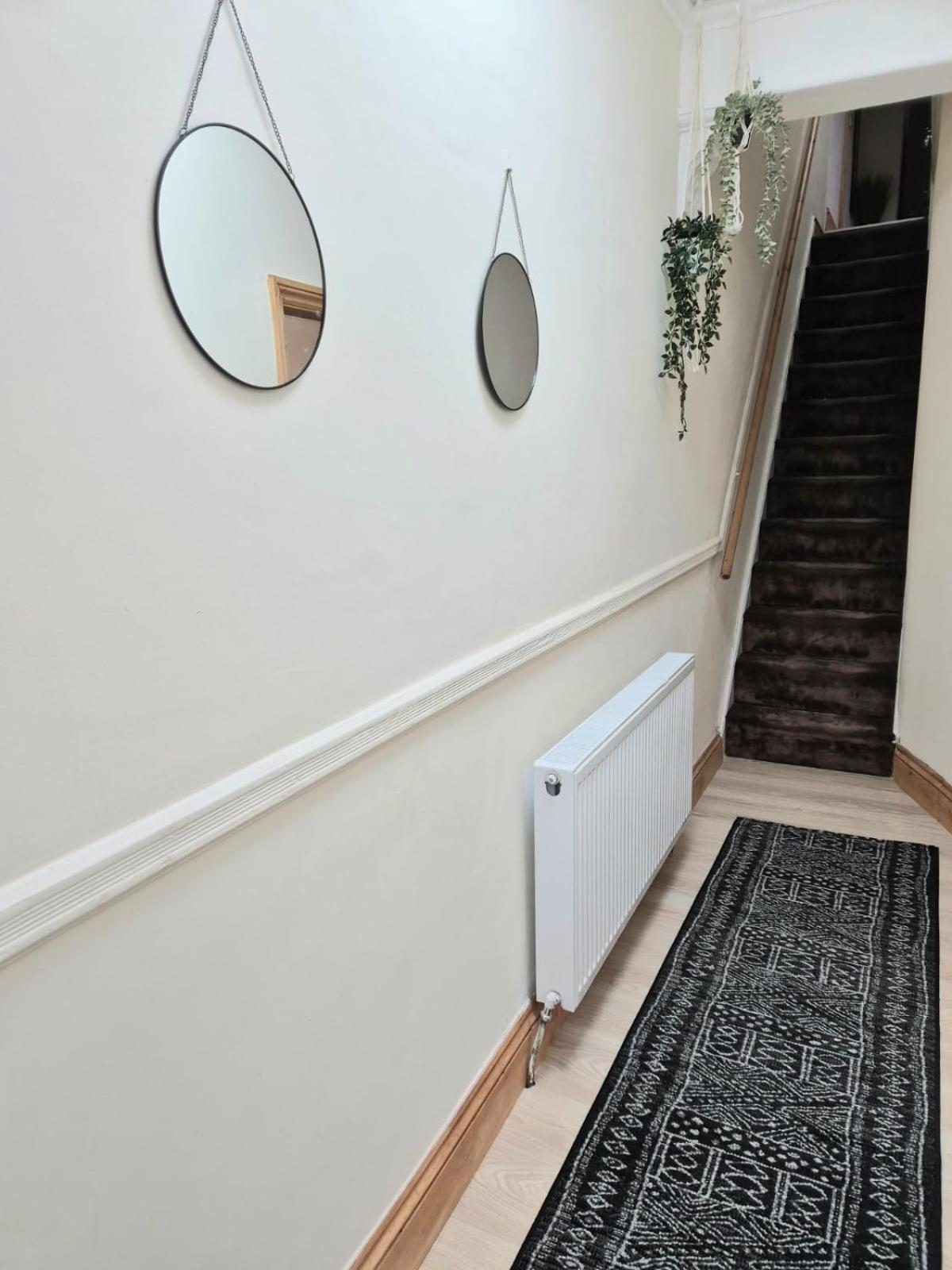 Rooms In Manchester 6 Minutes Drive To Victoria Station Εξωτερικό φωτογραφία