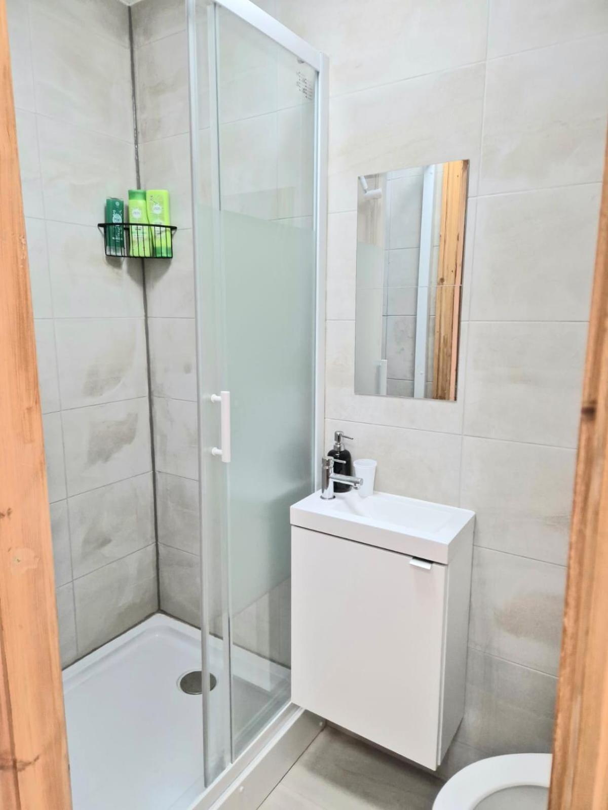 Rooms In Manchester 6 Minutes Drive To Victoria Station Εξωτερικό φωτογραφία