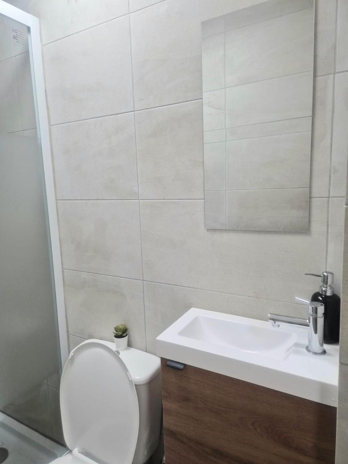 Rooms In Manchester 6 Minutes Drive To Victoria Station Εξωτερικό φωτογραφία
